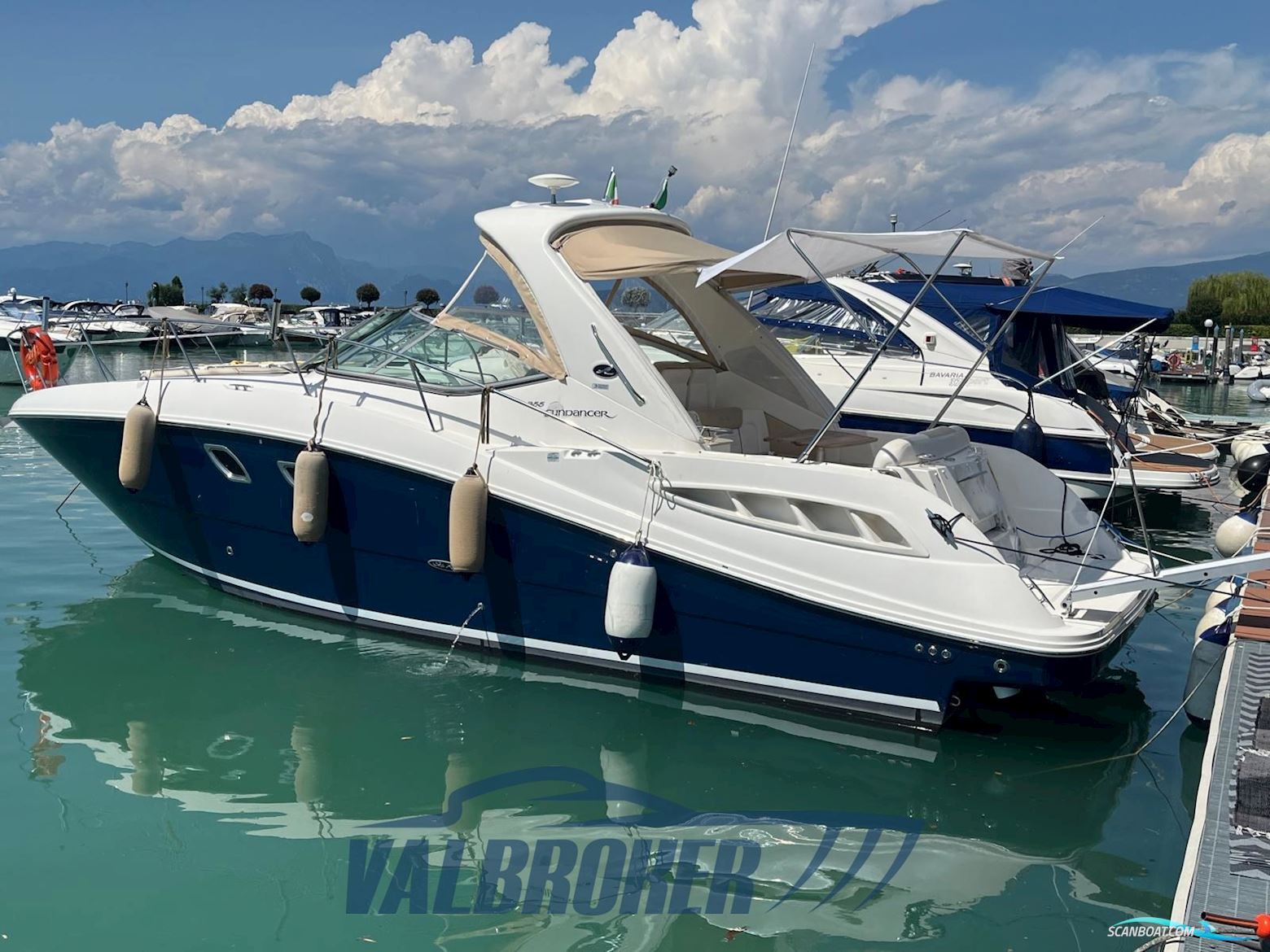 Sea Ray 355 DA Sundancer