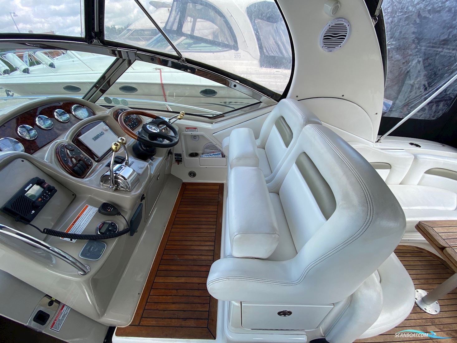 Sea Ray 355 Sundancer