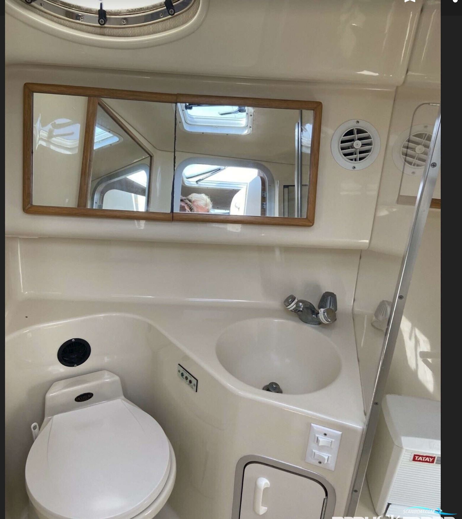 Sea Ray 37