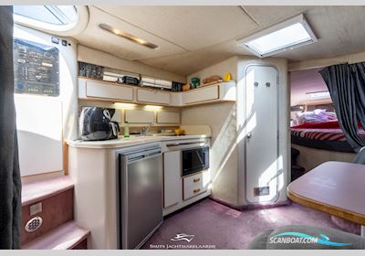 Sea Ray 370 Express Cruiser Motorbåd 1992, med Mercruiser motor, Holland
