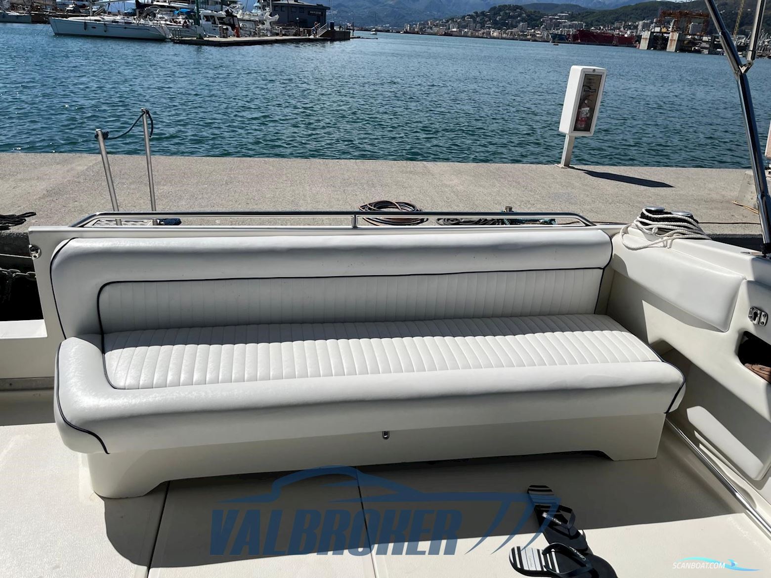 Sea Ray 370 SUNDANCER