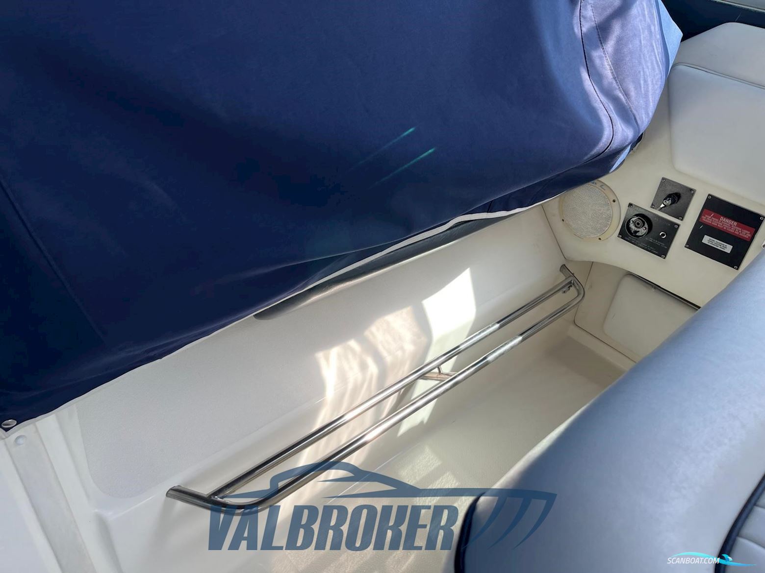 Sea Ray 370 SUNDANCER