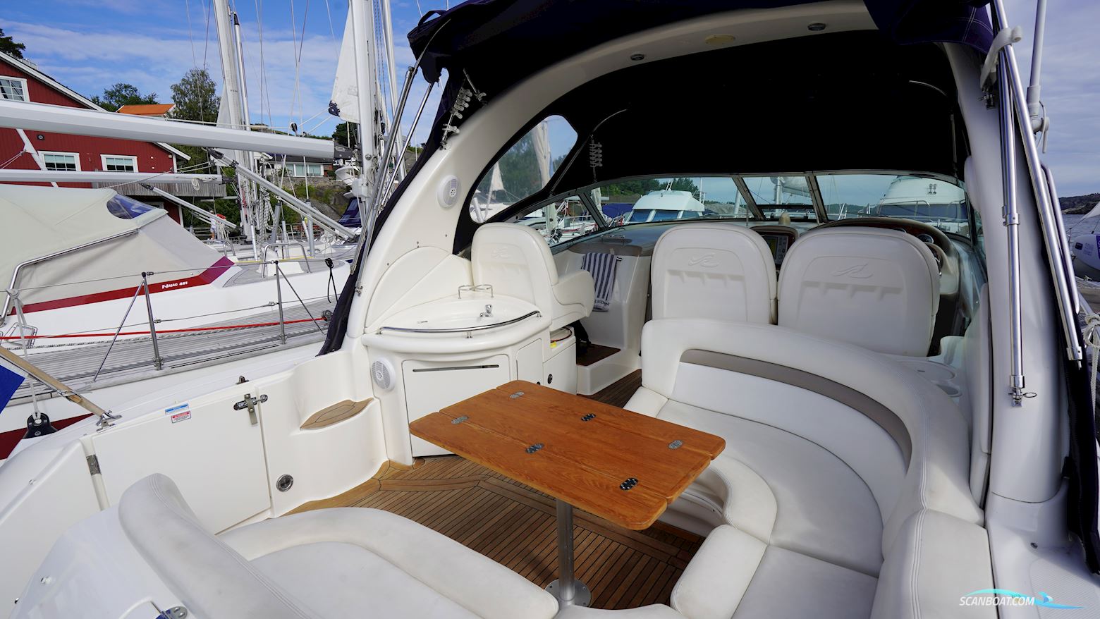 Sea Ray 375 Sundancer