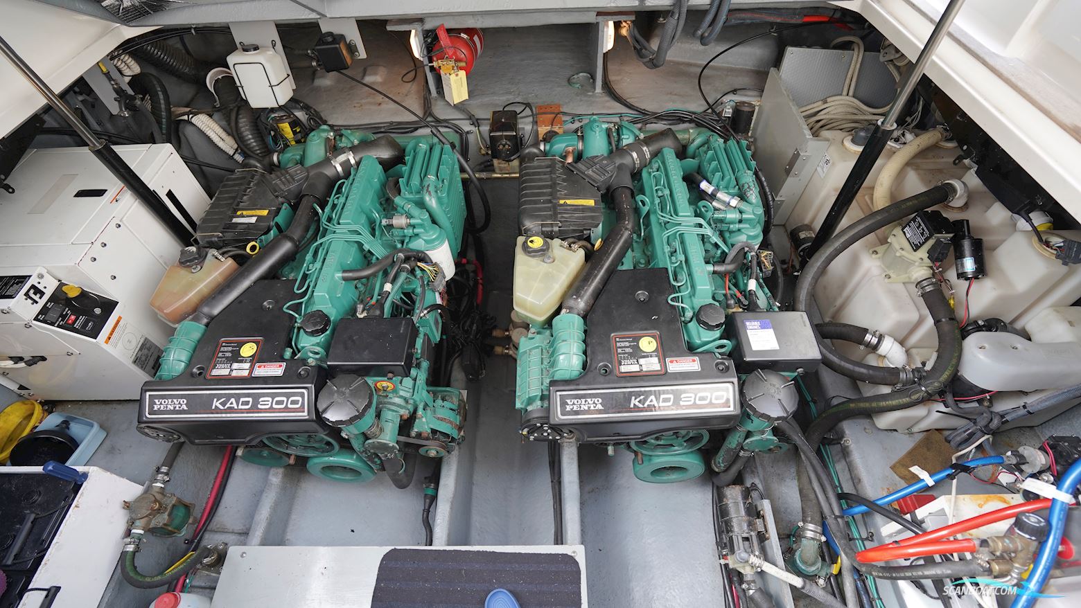 Sea Ray 375 Sundancer