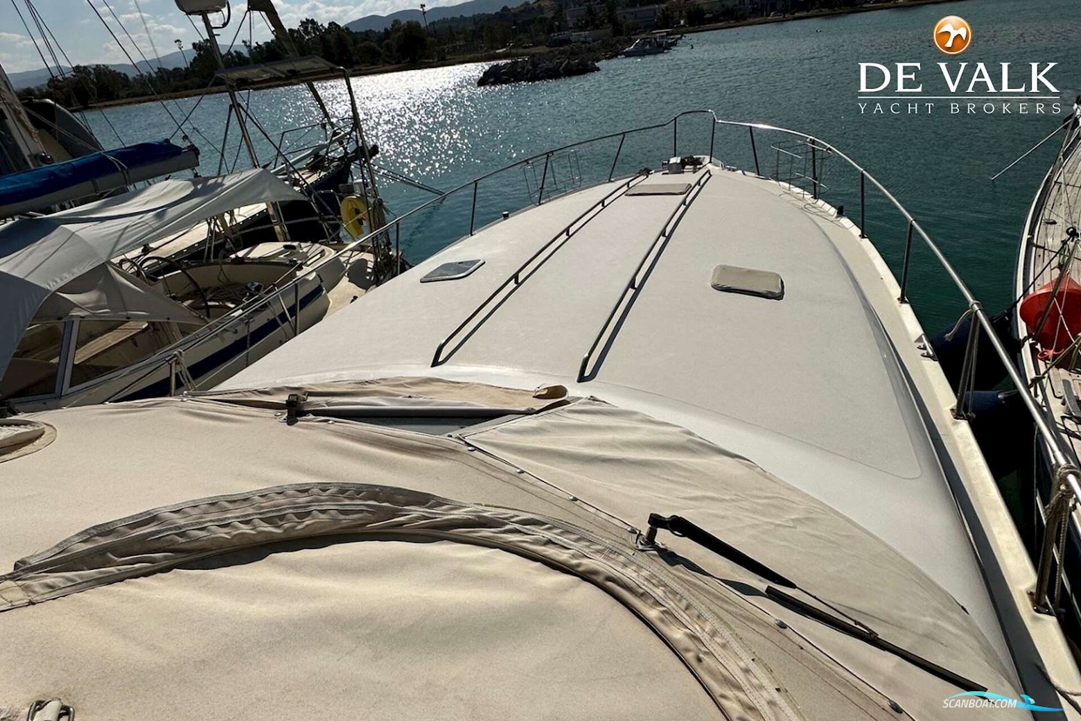 Sea Ray 400 Express Cruiser