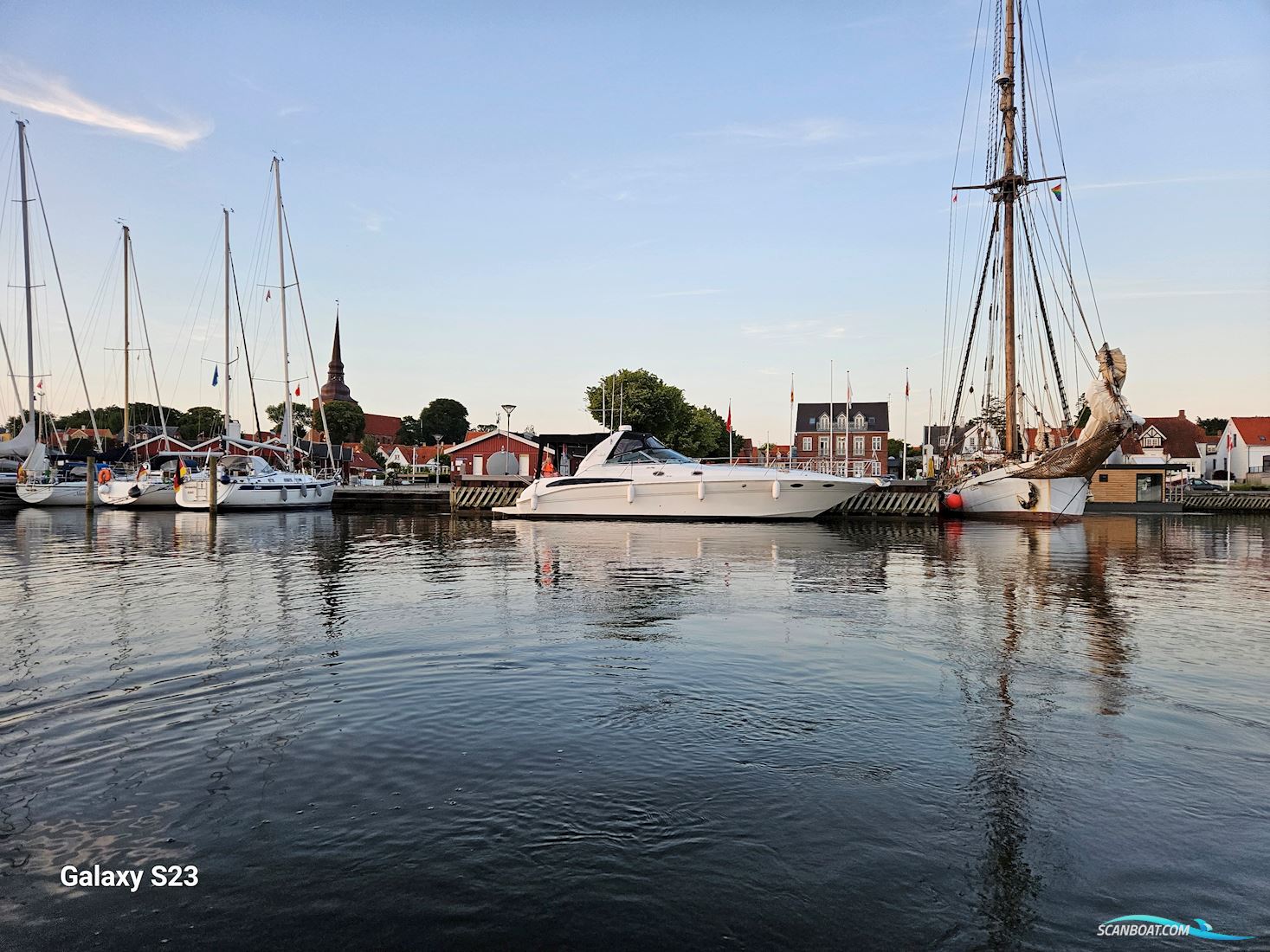 Sea Ray 400 Sundancer