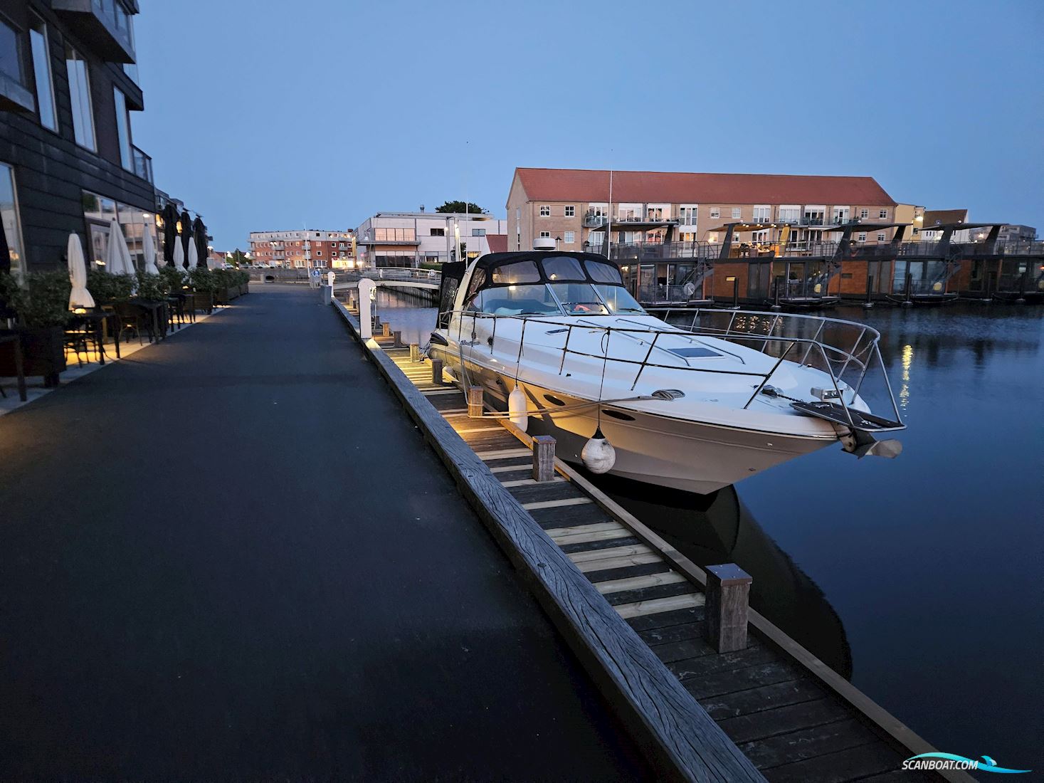 Sea Ray 400 Sundancer