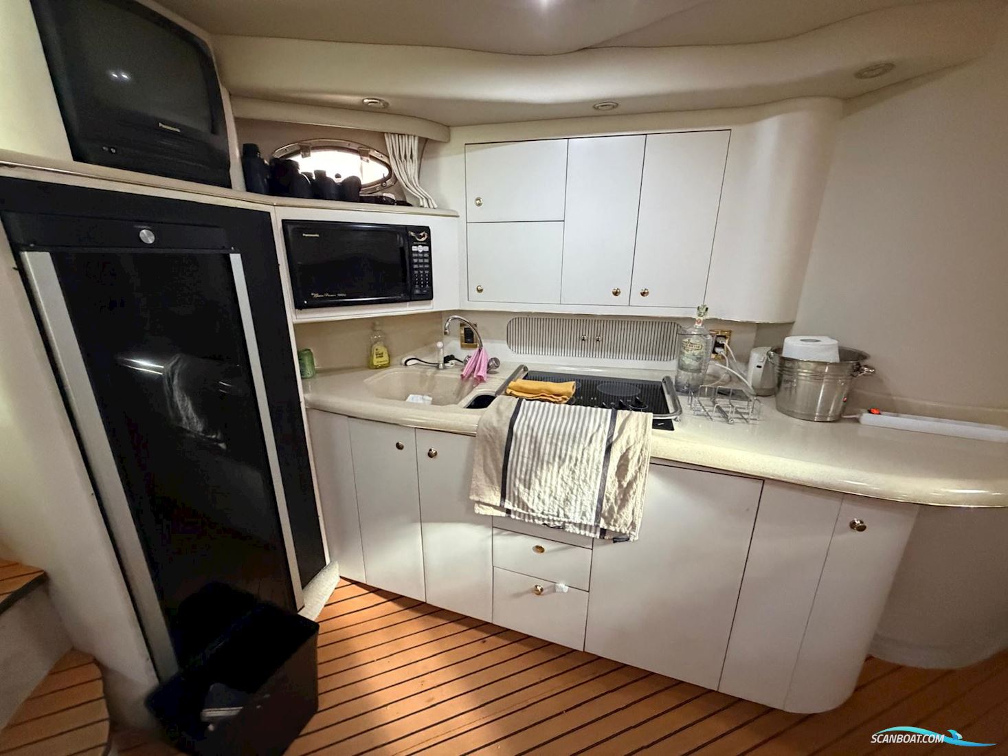 Sea Ray 400 Sundancer