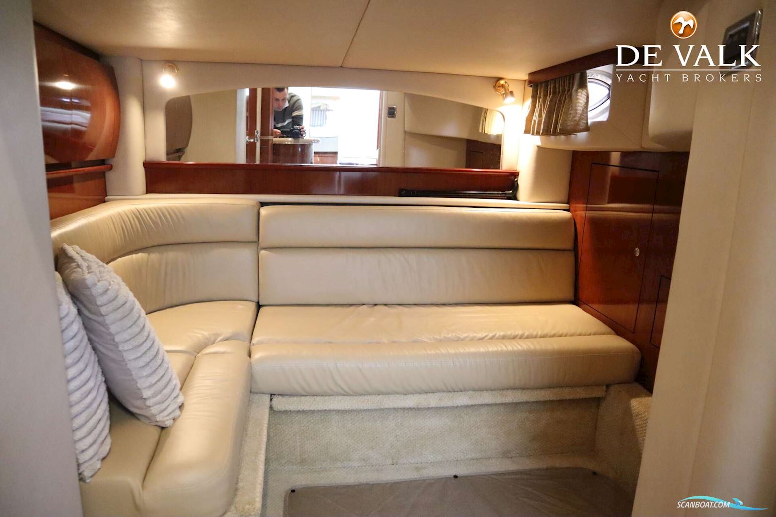 Sea Ray 455 Sundancer