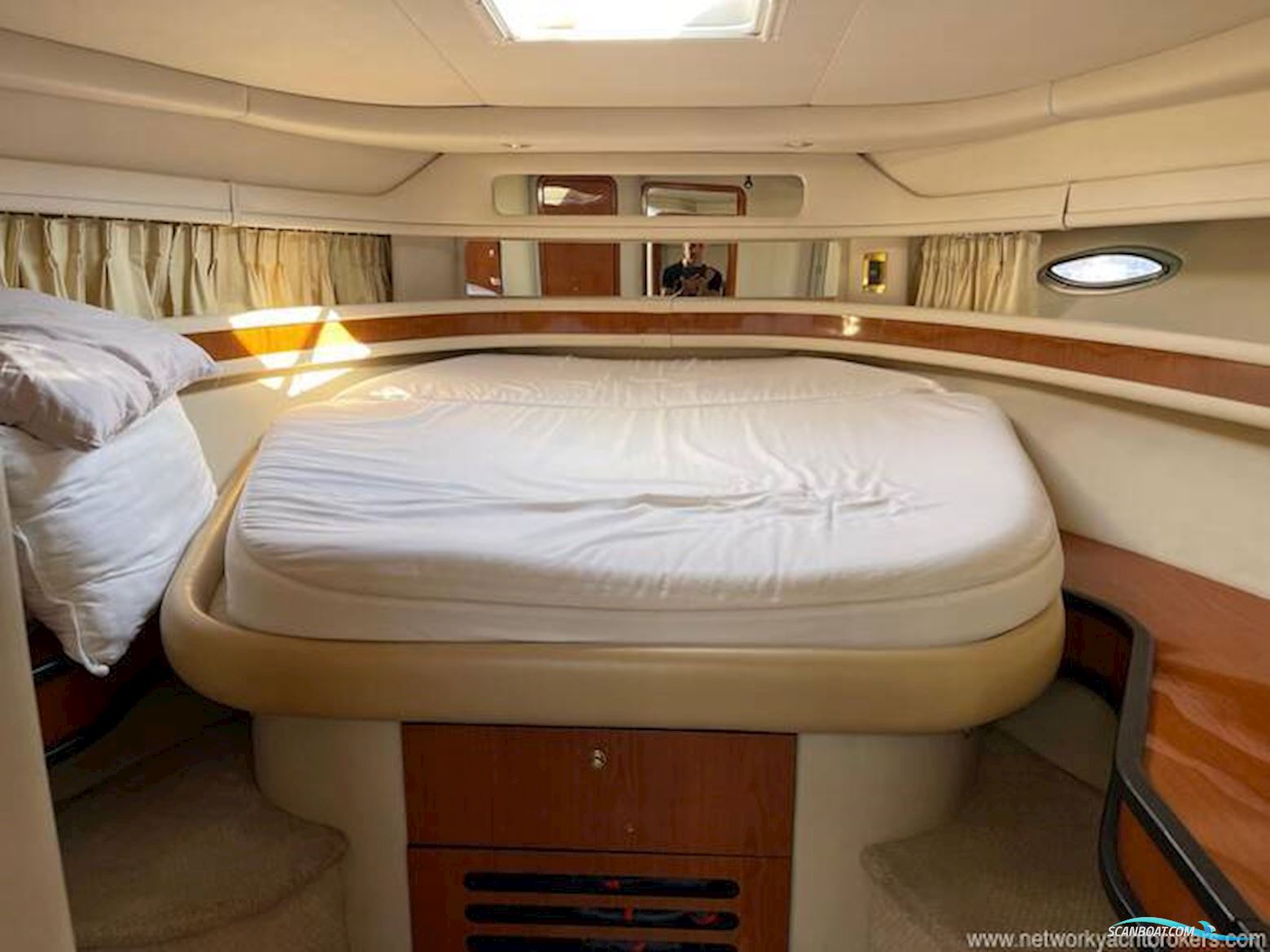 Sea Ray 460 Sundancer