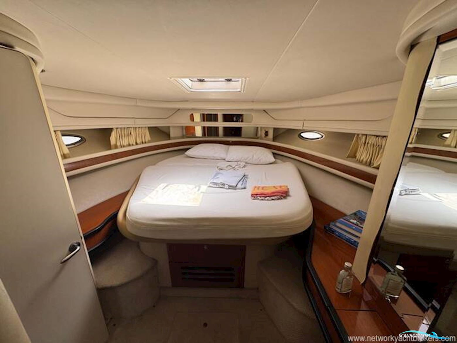 Sea Ray 460 Sundancer