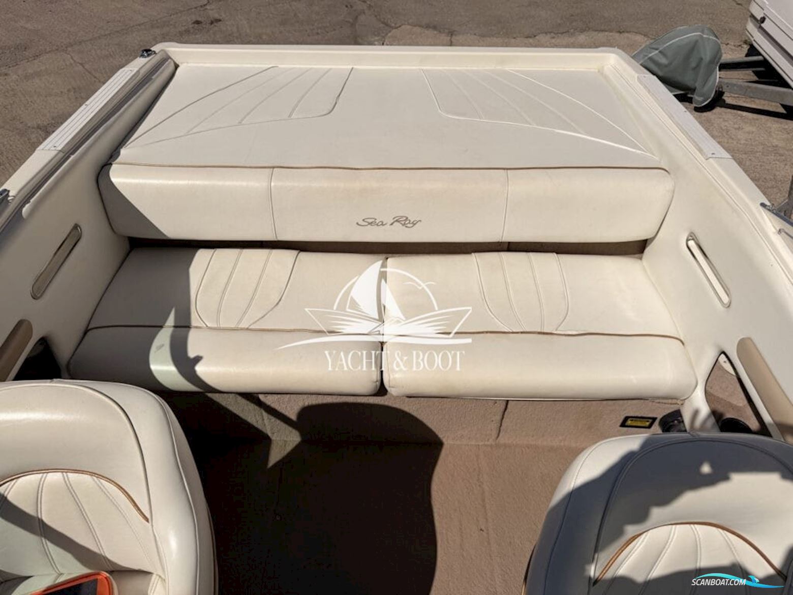 Sea Ray CB 200 Signature