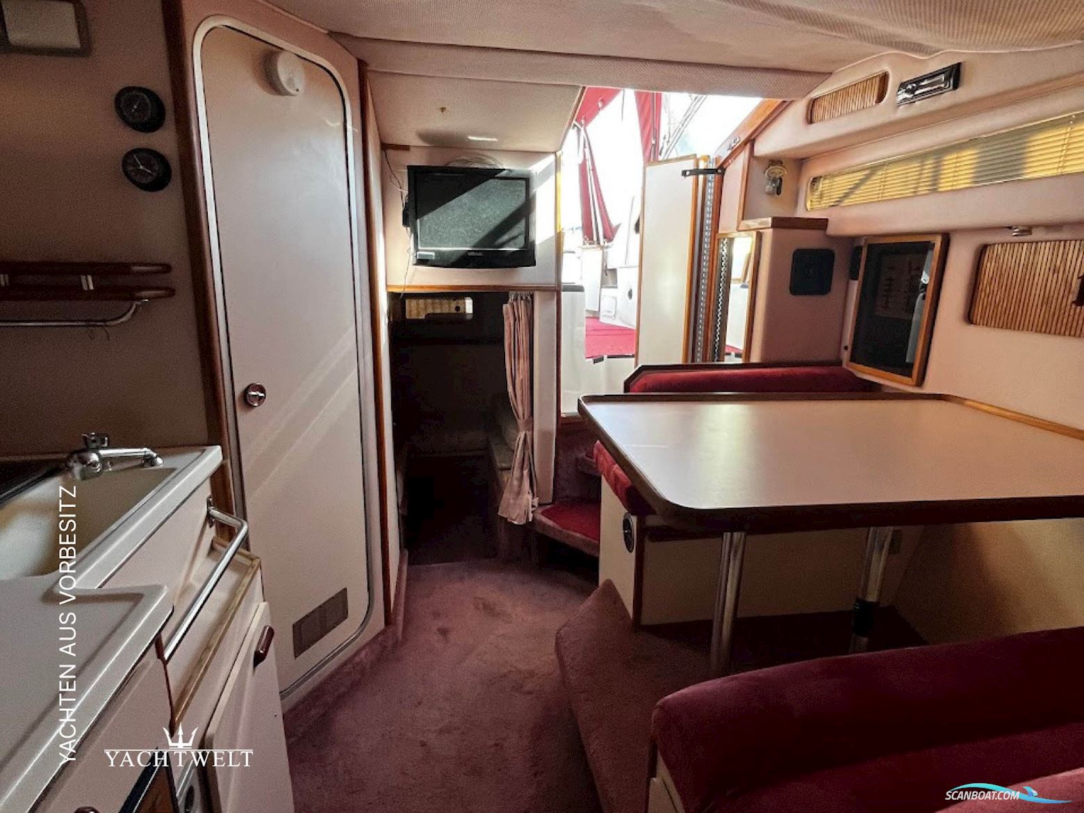 Sea Ray DA 300 SUNDANCER