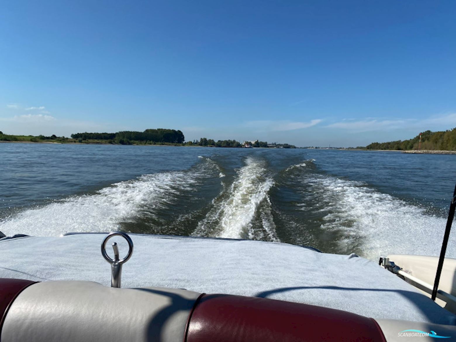 Sea Ray Pachanger 22