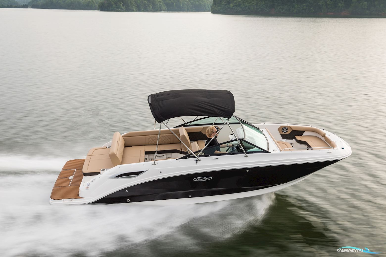 Sea Ray Sdx 250 - IN Store Motorbåd 2023, med Mercruiser 6.2L Mpi Ect / Bravo Iii  (350 hk / 261 kW) motor, Sverige