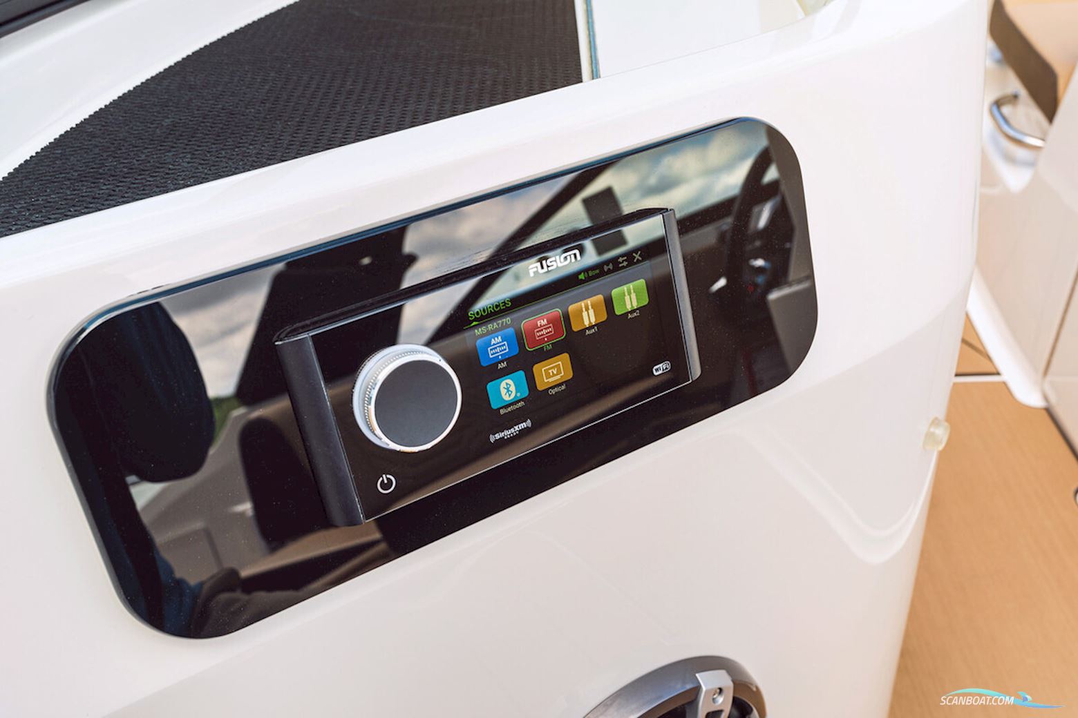 Sea Ray SDX 250 Surf