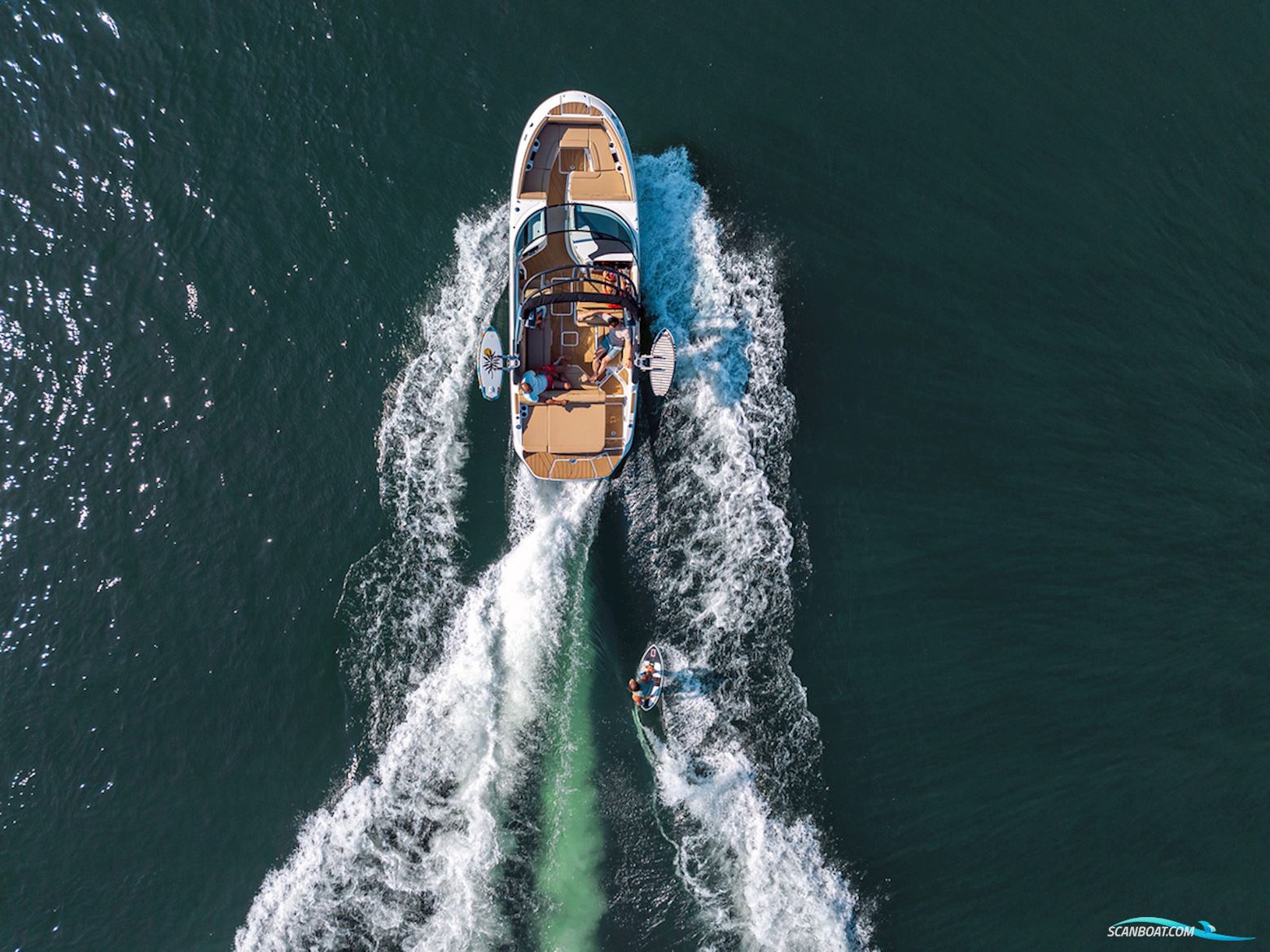 Sea Ray SDX 250 Surf