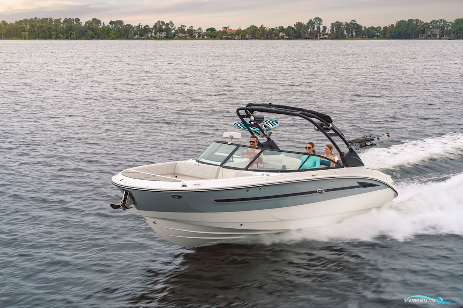 Sea Ray SDX 270 Surf