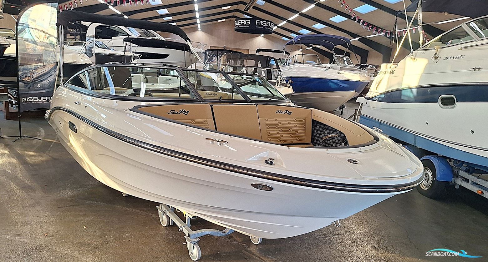 Sea Ray SPX 190 Outboard Motorbåd 2025, med Mercury motor, Danmark