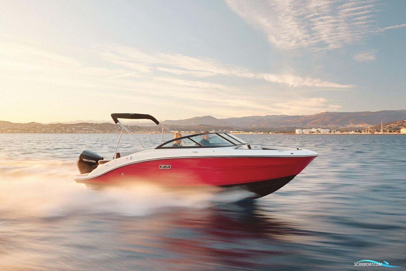 Sea Ray Spx 210 Outboard Motorbåd 2026, Holland