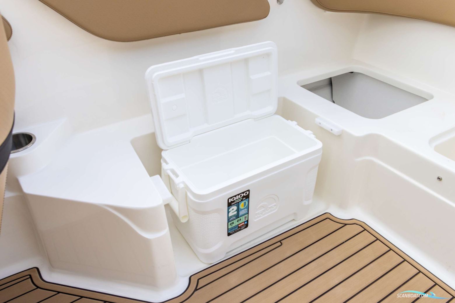Sea Ray Spx 210