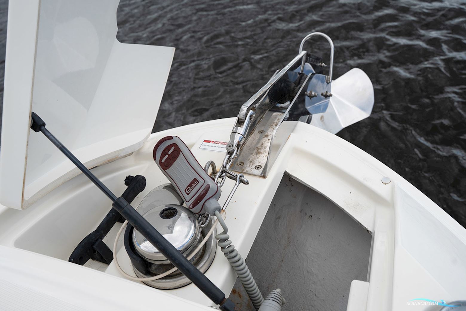 Sea Ray Sun Sport 250