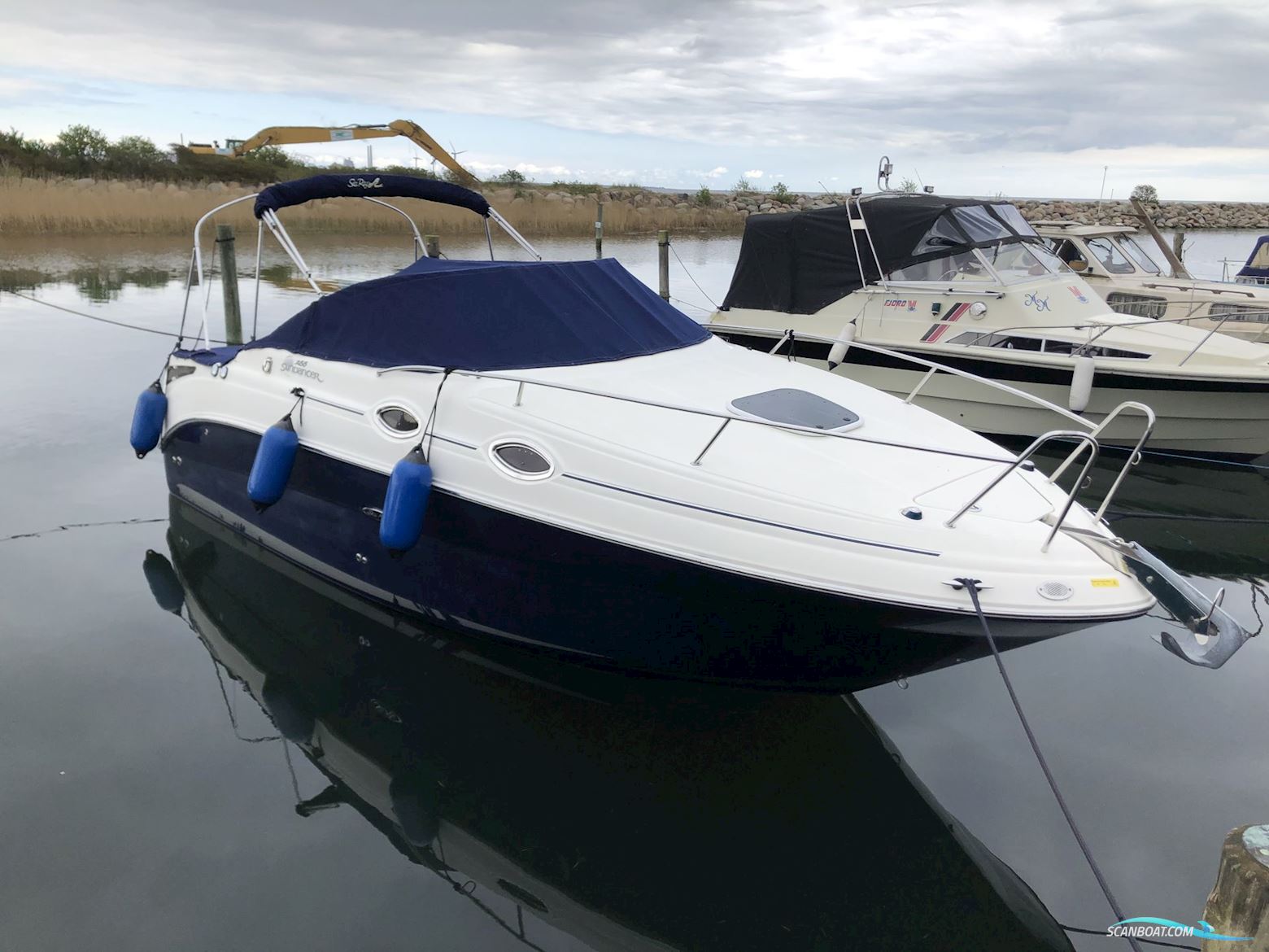 Sea Ray Sundancer 255 Motorbåd 2008, med Mercruiser 5.0 Mpi motor, Danmark