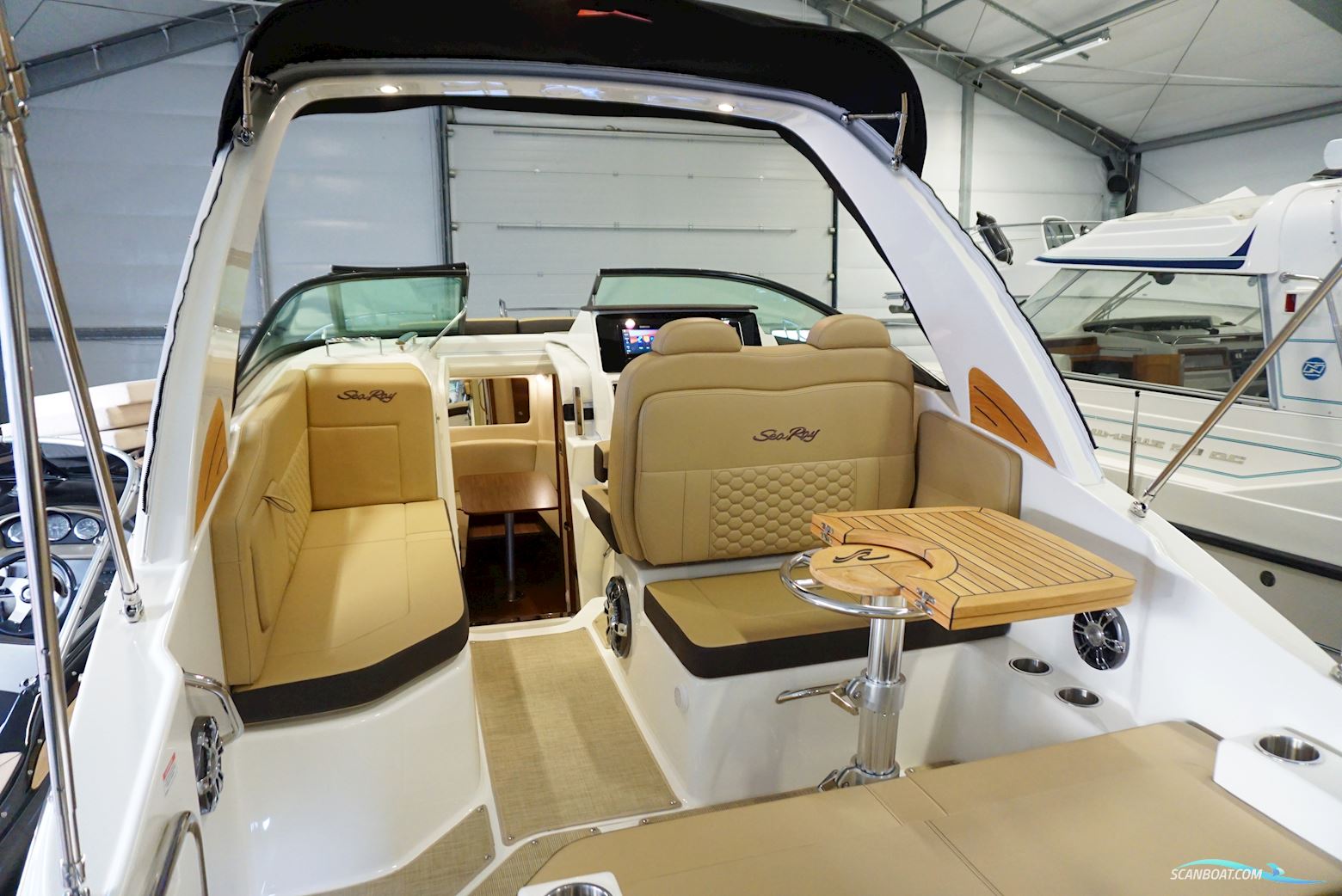 Sea Ray Sundancer 265 - Demo