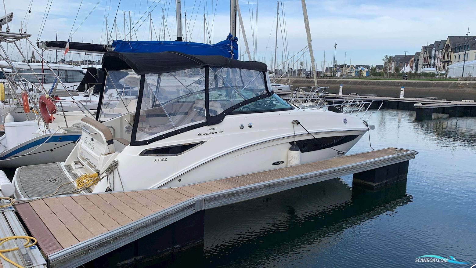 Sea Ray SUNDANCER 265 Motorbåd 2013, med Mercruiser motor, Frankrig