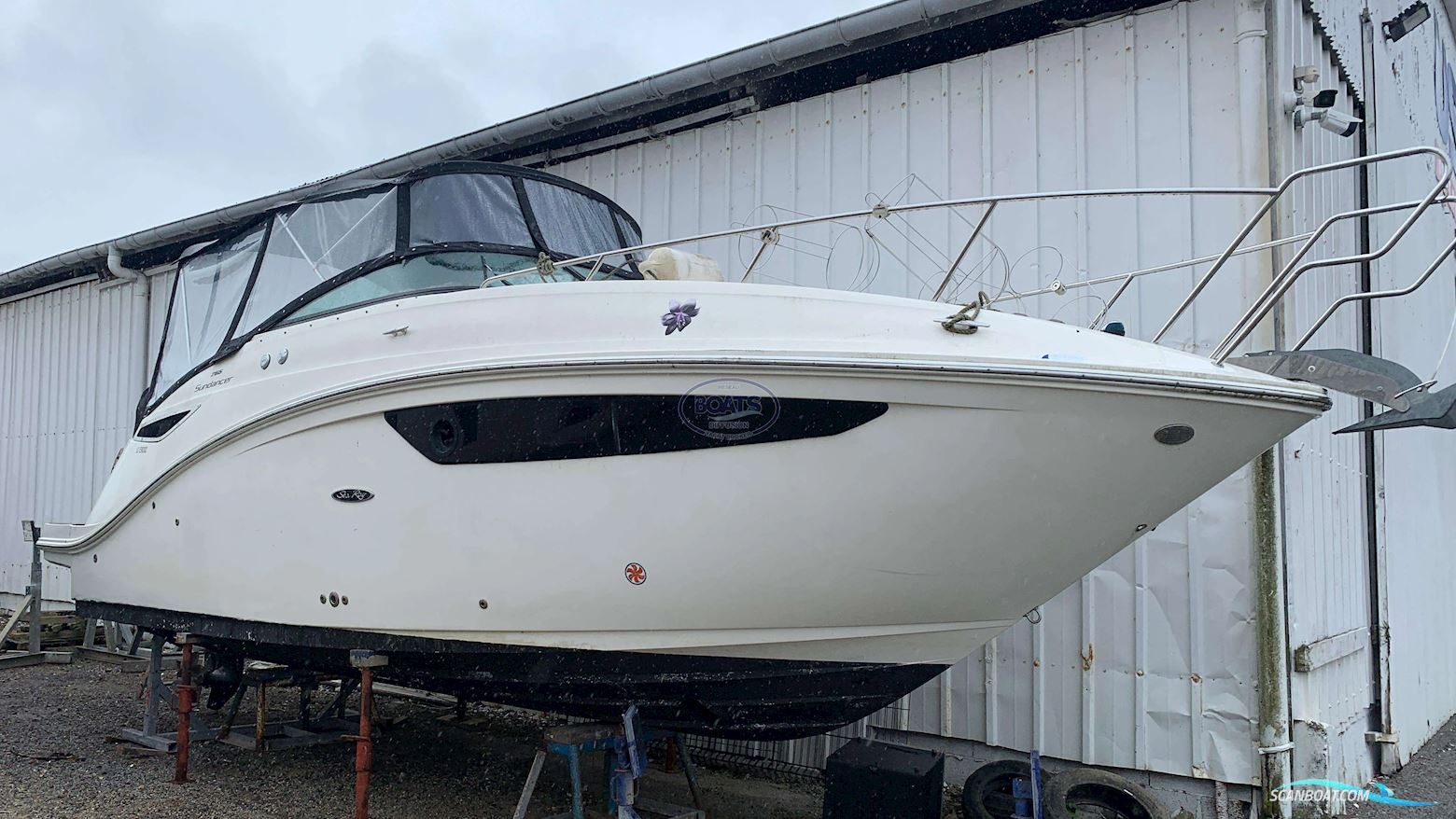 Sea Ray SUNDANCER 265