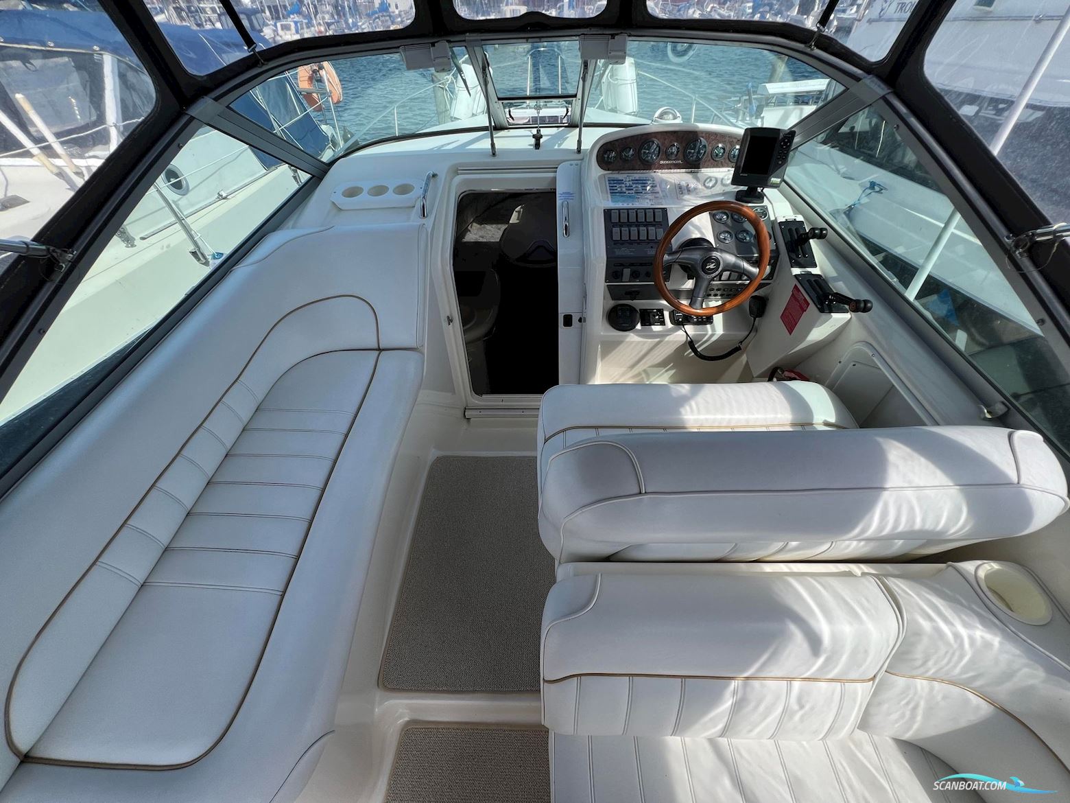 Sea Ray Sundancer 270