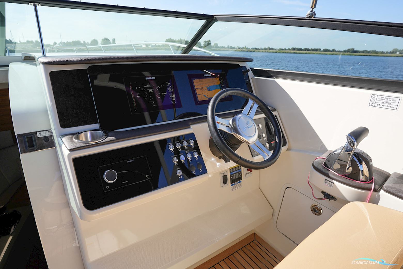 Sea Ray Sundancer 290