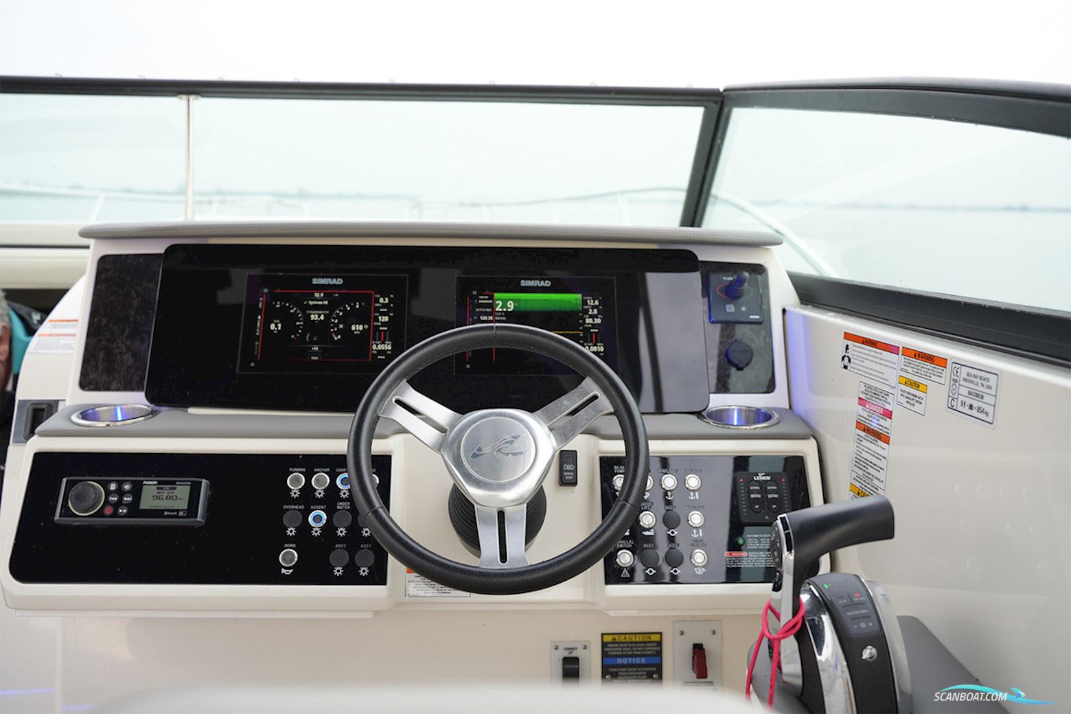 Sea Ray Sundancer 290