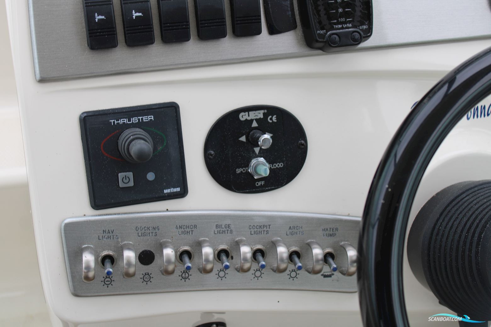 Sea Ray Sundancer 305 DA