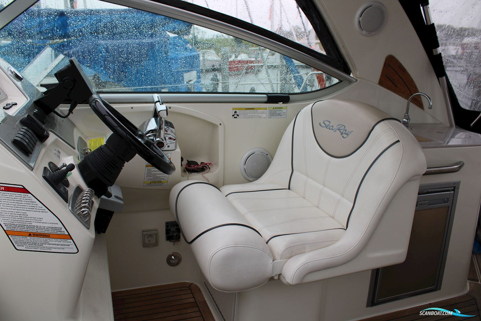 Sea Ray Sundancer 305 DA