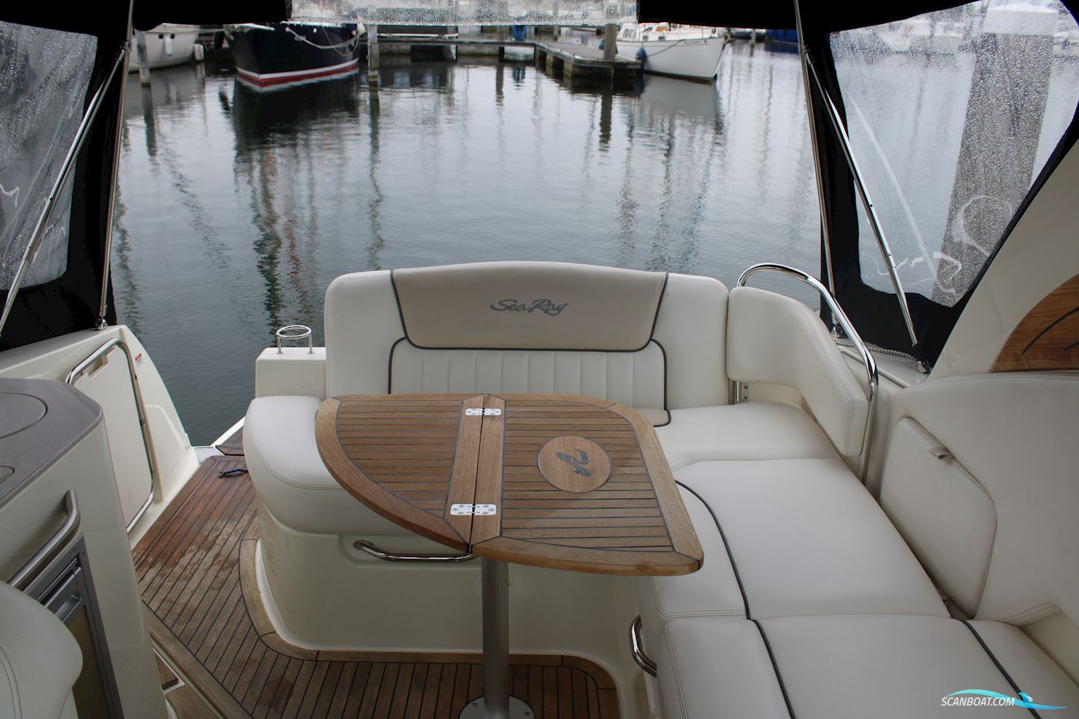 Sea Ray Sundancer 305 DA