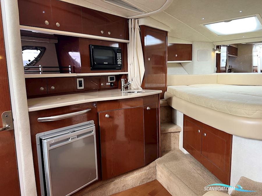 Sea Ray Sundancer 330