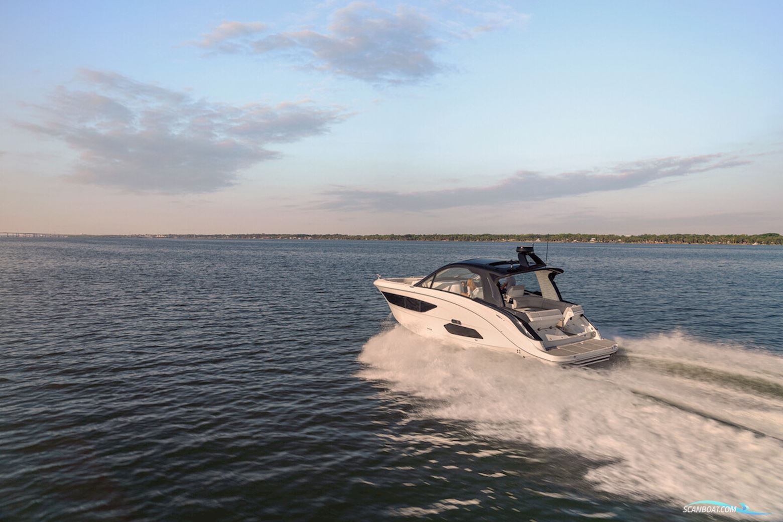 Sea Ray Sundancer 370