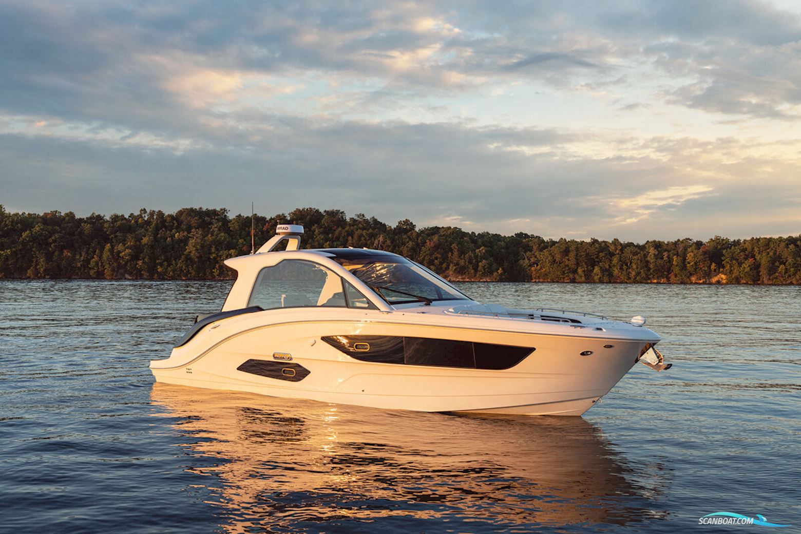 Sea Ray Sundancer 370