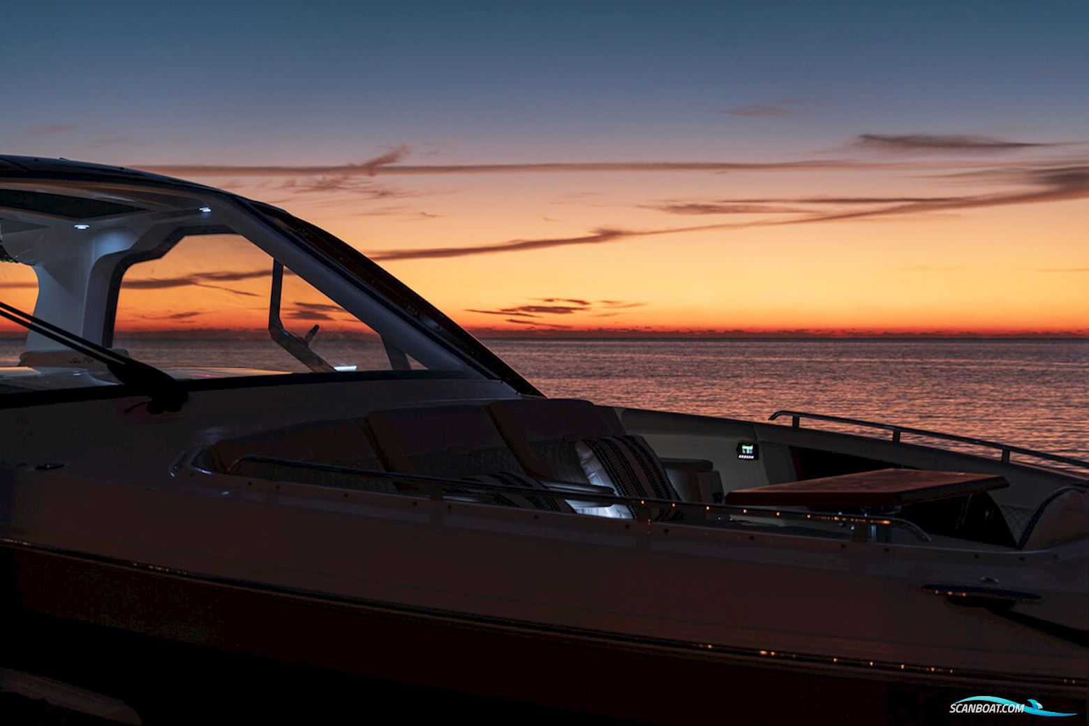 Sea Ray Sundancer 370