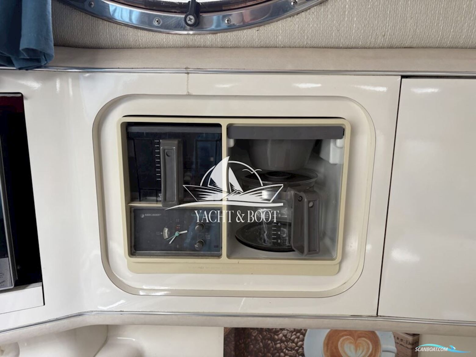 Sea Ray Sundancer 370