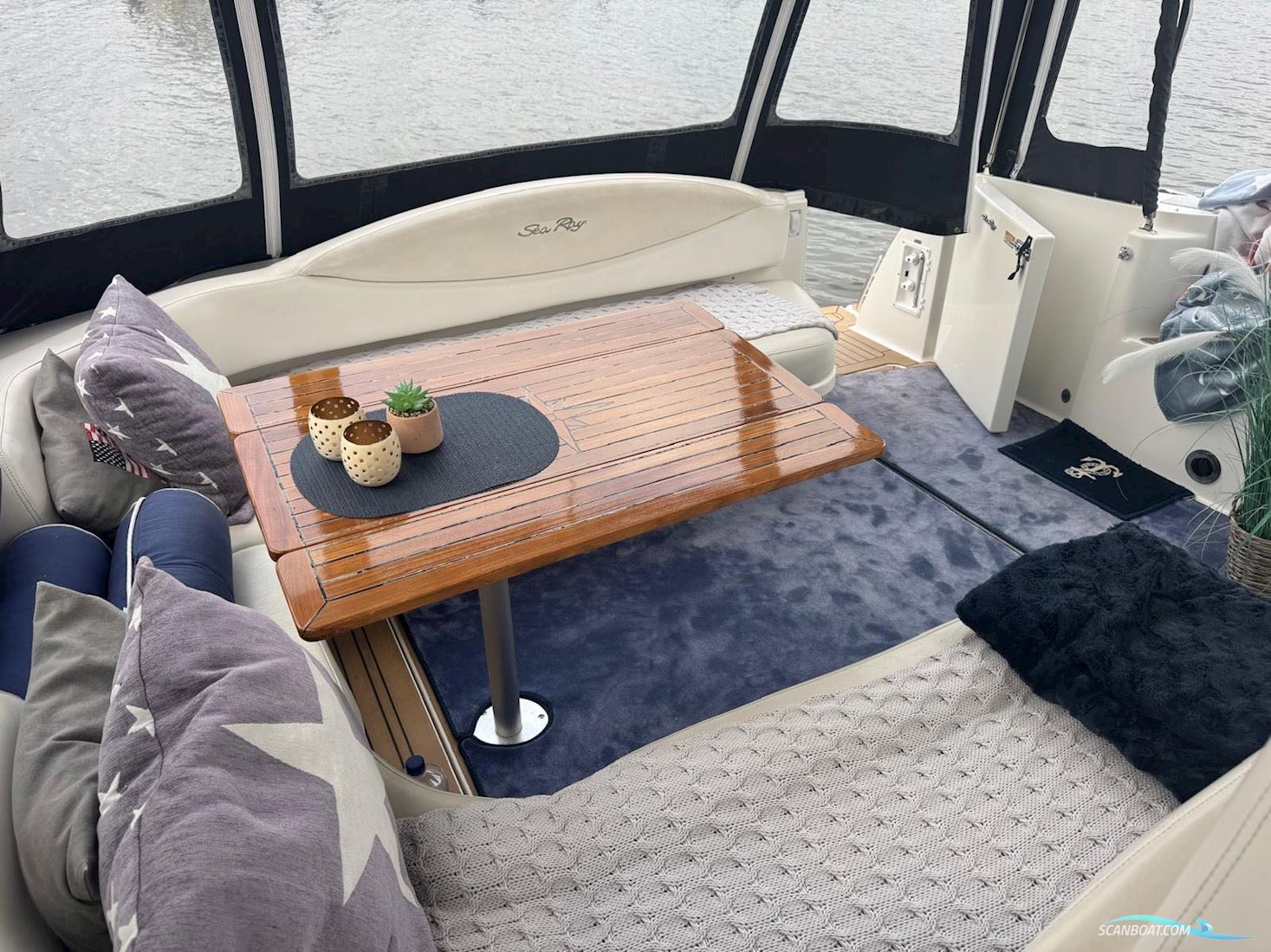 Sea Ray Sundancer 380