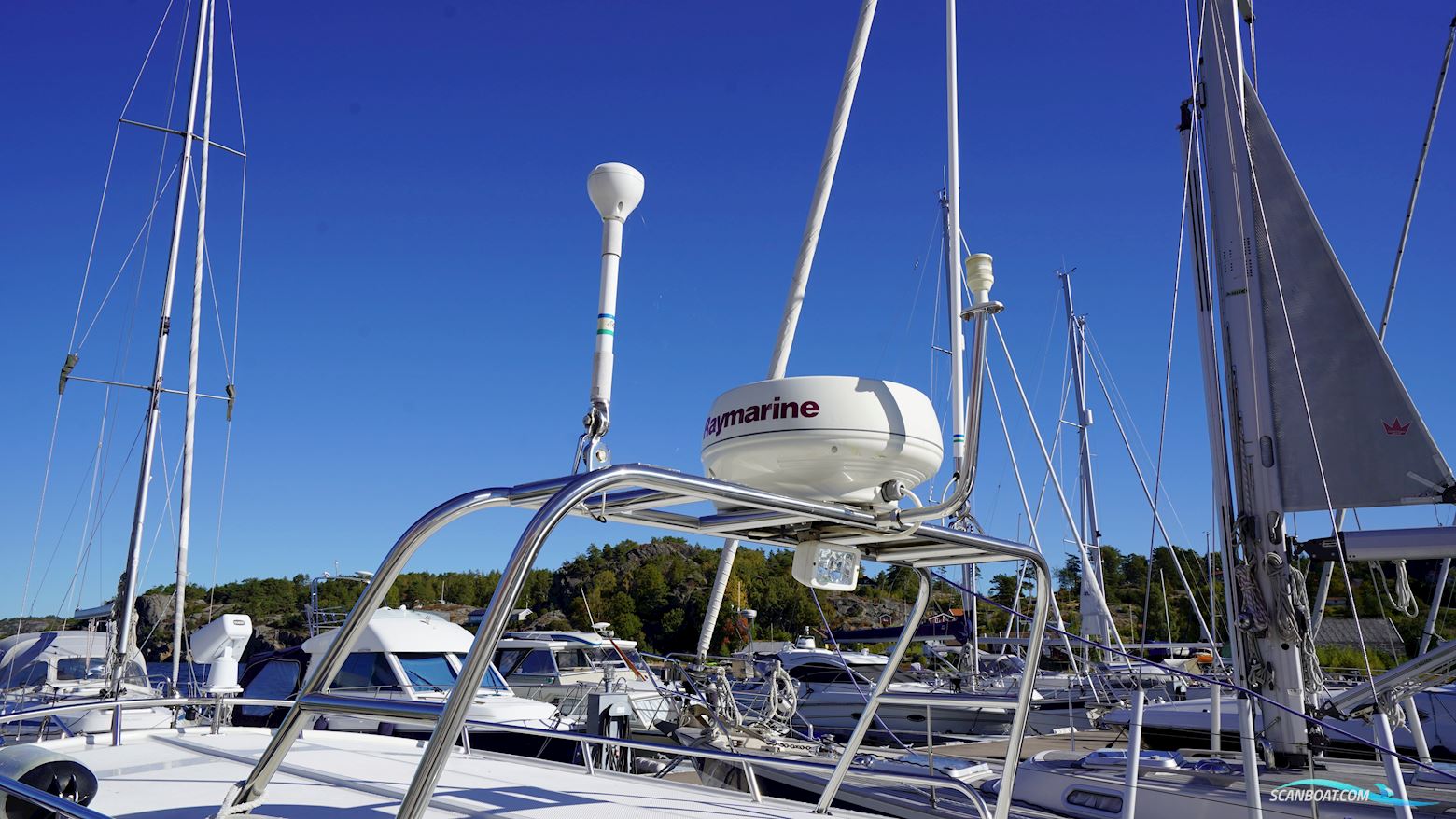 Sea Sport Explorer 2400