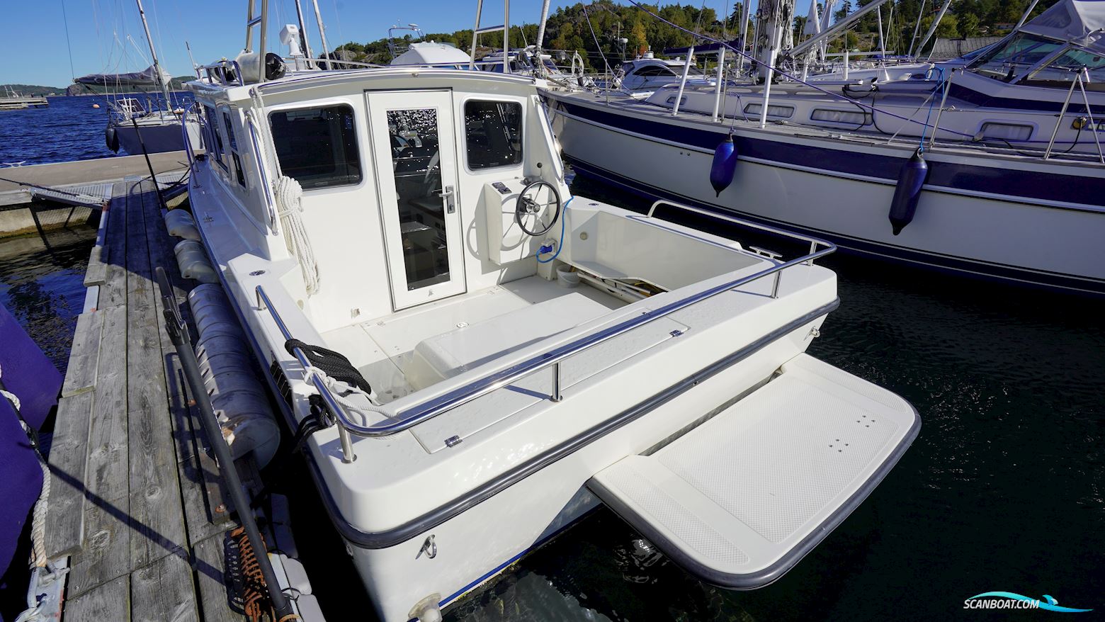 Sea Sport Explorer 2400 Motorbåd til salg Sverige Scanboat