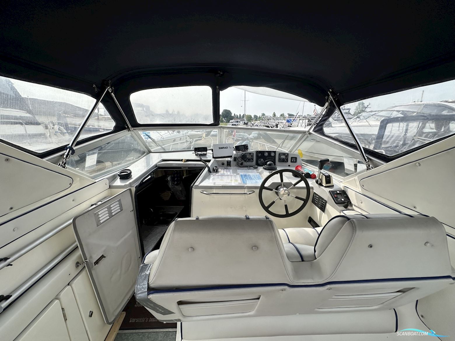 Sealine  255 Family