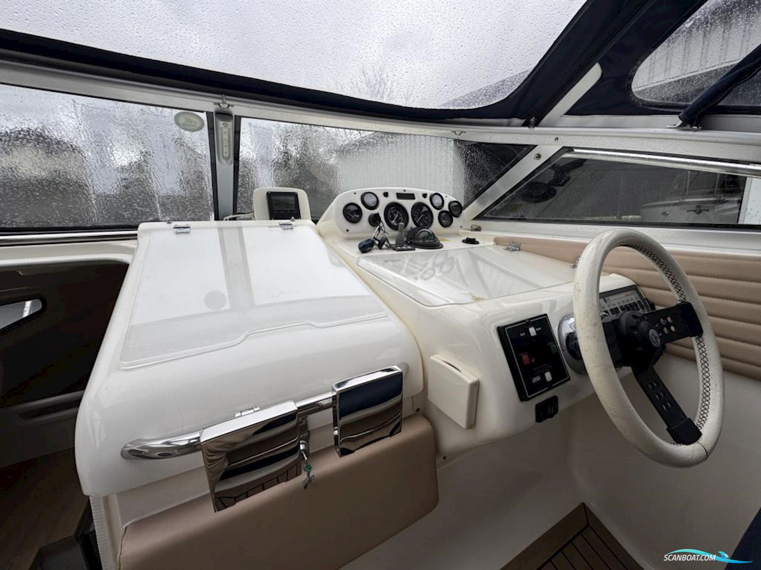 Sealine 240
