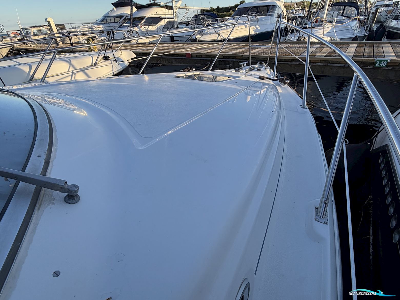 Sealine 290 Ambassador