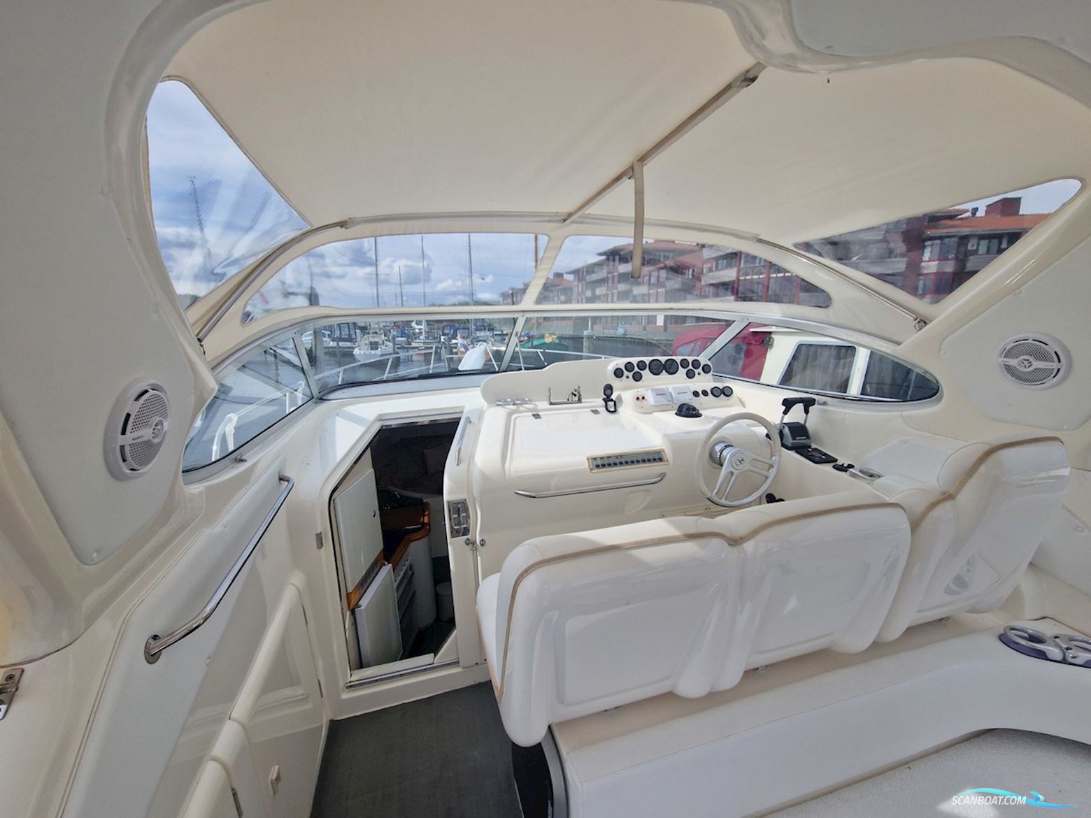 Sealine 310 Ambassador