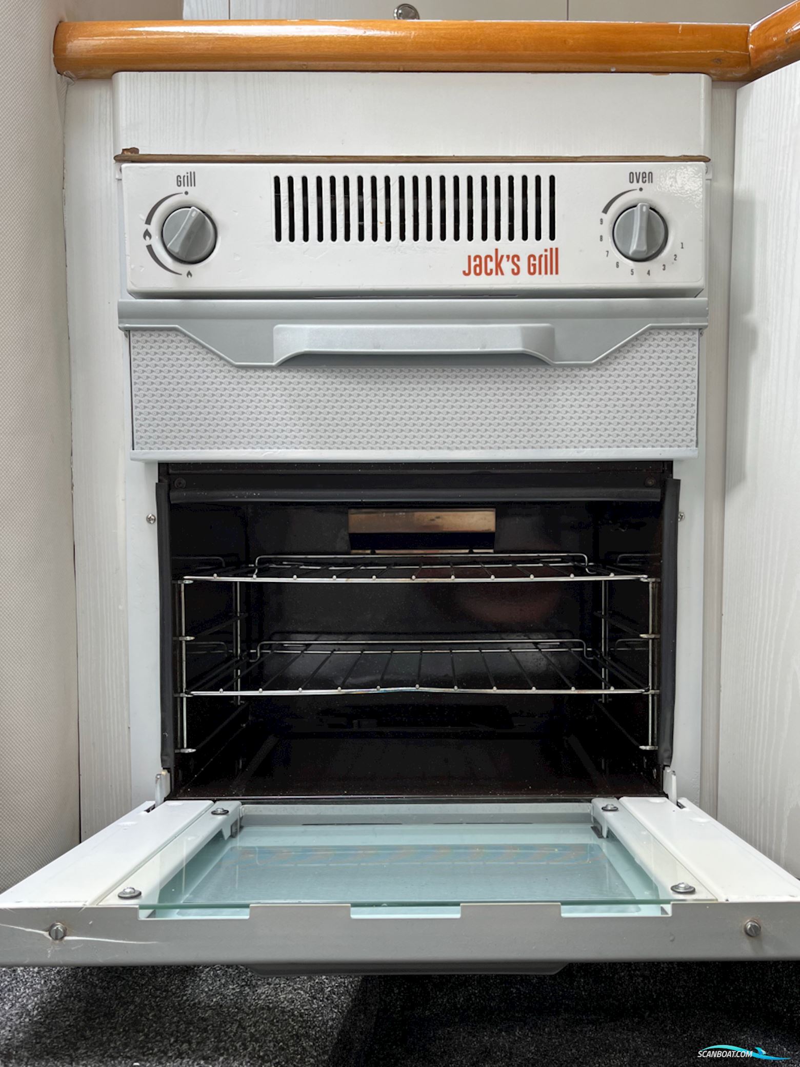 Sealine 310 Ambassador