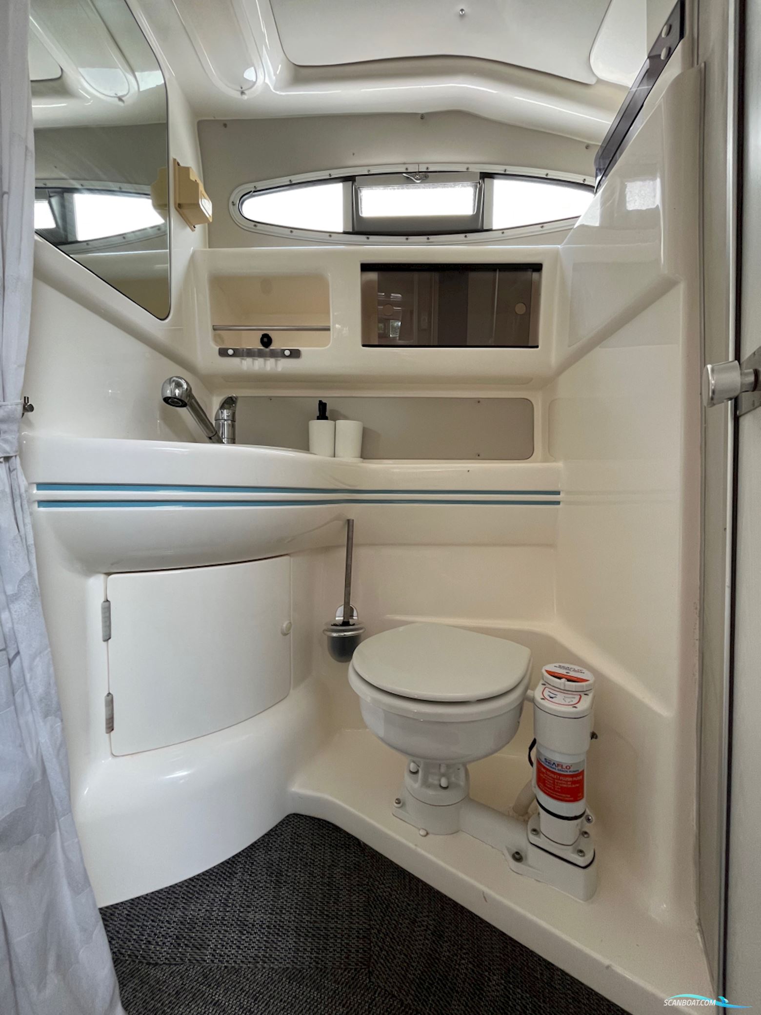 Sealine 310 Ambassador